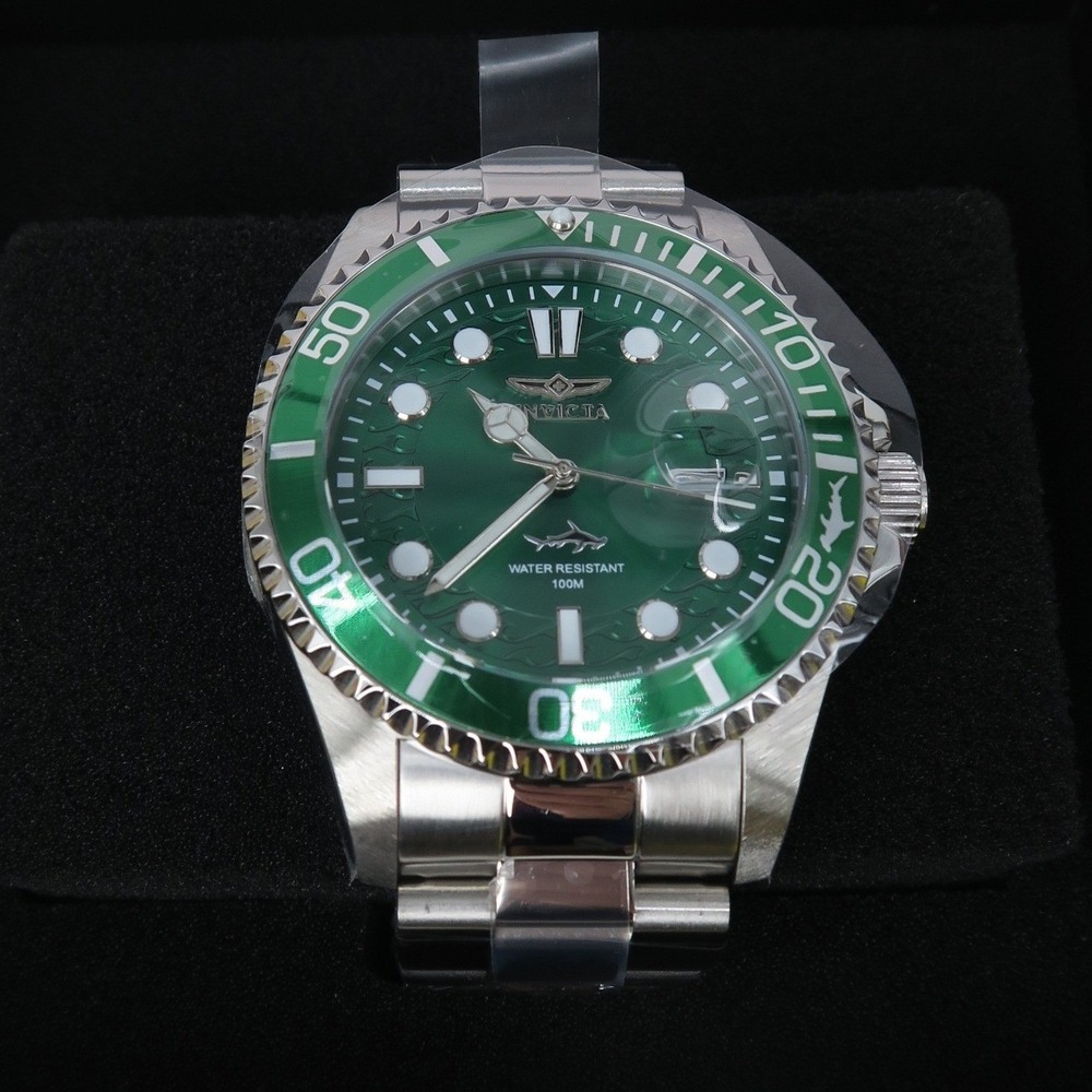 Invicta Pro Diver 30020 Mens Watch Green Dial Stainless Steel Quartz 100M New